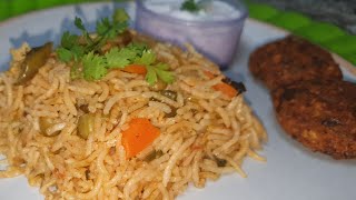 குக்கரில் குழையாமல் உதிரியாக வெஜிடபிள் பிரியாணி  மிக சுவையாக Veg Biryani/Vegetable Biriyani