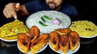 BENGALI MEAL | WATER RICE, HILSA FISH FRY, EGG OMELETTE, MASHED POTATO, ONION, CHILI MUKBANG ASMR |