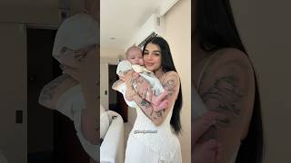 Karely Ruiz con su bebé… #karelyruiz