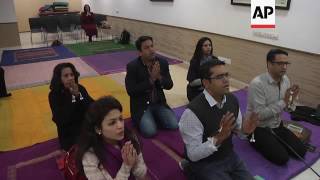 New Delhi residents find tranquillity in Buddhist chanting
