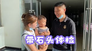 农村婆媳因孩子问题拌嘴，豆豆夹中间和稀泥，小茹：长大别像你爸【农人豆豆】