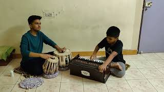 Srujan plays Lakshan Geet of Raag Durga, accompanied by Parth on Tabala....