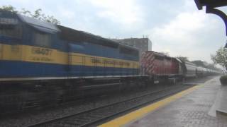 CSX 682 IC\u0026E 6407 and DM\u0026E 6073 East at Bensenville 5/6/12 (HD)