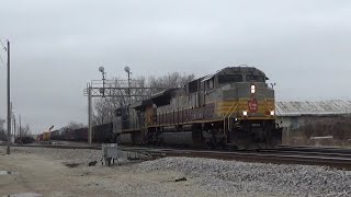 CP 7013 at Rondout, IL