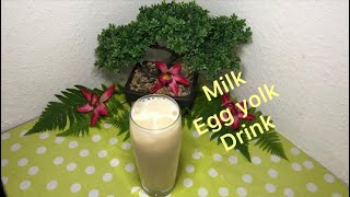 Milch Eigelb Drink/ milk egg yolk Drink