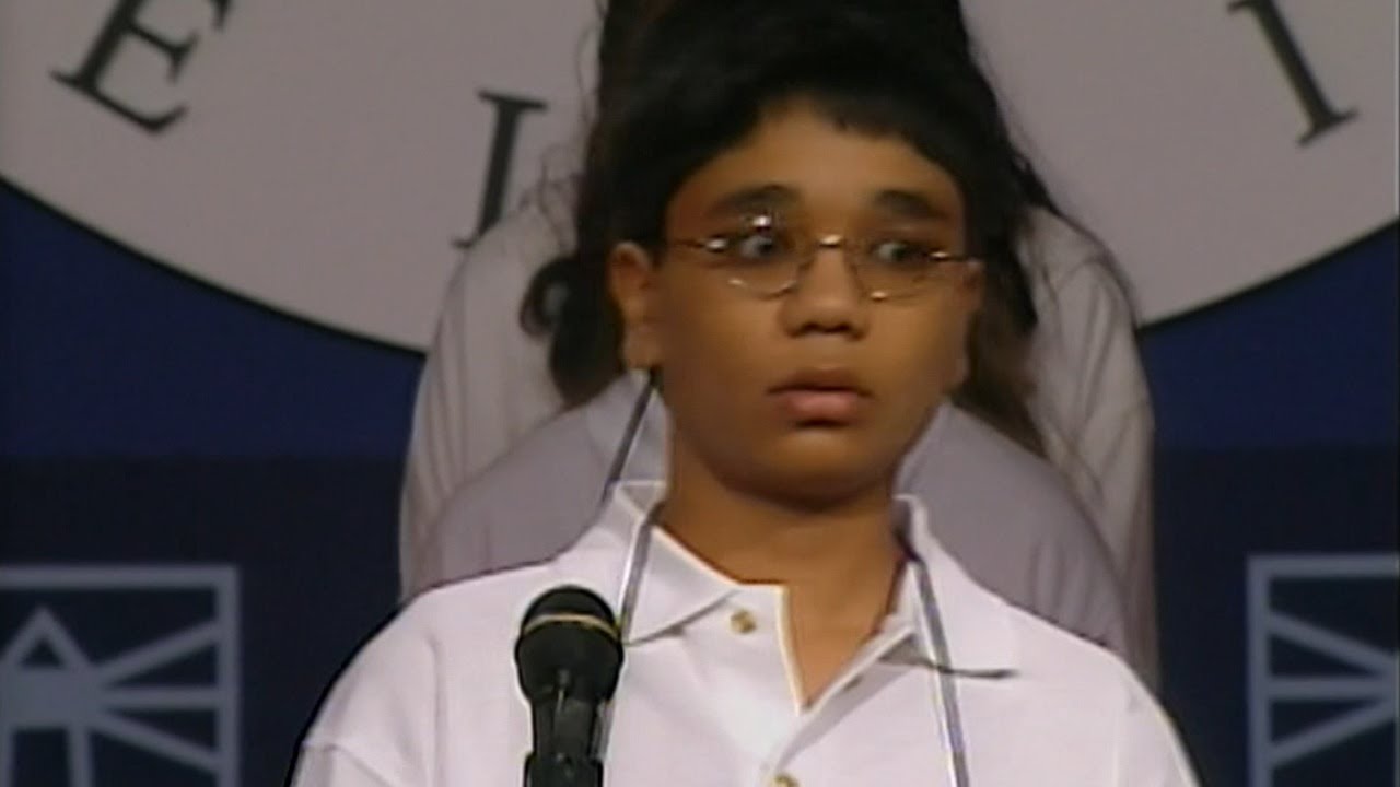 2004 Scripps National Spelling Bee - Speller Faints - YouTube