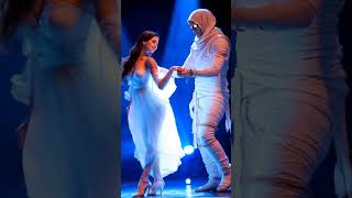 The Woman performs with A Bee orAGT#americagottalent #agt #magic#talent#shorts