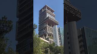 Antilia: the most expensive house in the world of the richest man in India Mukesh Ambani.