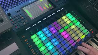 Oldschool Goa Trance played on Novation Supernova II  Live performance