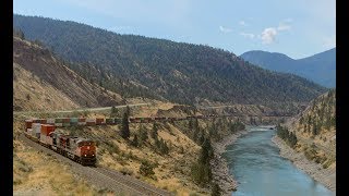 CN 2522 East (Intermodal) @ Sackum, BC 23AUG2017 C44-9WL 2522 Leading