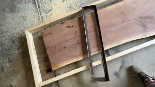 How to Level a Slab of Wood