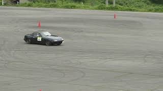 220622めいほうジムカーナ練習会 1417 ロードスター紺NA