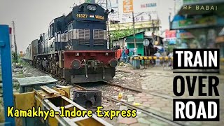 TRAIN on ROAD | Kamakhya-Indore Weekly Express(LHB) Led by RTM Alco WDM3D Entering Siliguri Town.