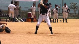 東風平中学校野球部　2015年５月１６日　 光範　レフトオーバー9