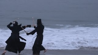 Twin Sword Fighting (Hwa Rang Do® Gumtoogi) - Spinning Cuts!