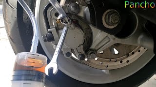 MAJESTY S changing rear brake fluid