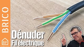 Comment dénuder un fil électrique avec différents outils ?