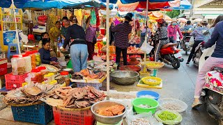 Phnom Penh Food Market \u0026 Activities people @Local Market- Fruit, Snacks, Fish, Vegetables, Noodles