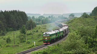 Very long train - a lot of work at the arrival station