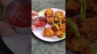 अजिबात सोड्याचा वापर ❌न करता बनवलेत कुरकुरीत कॉर्न भजी. #Crispy Corn 🌽 Pakoda.🥰😋