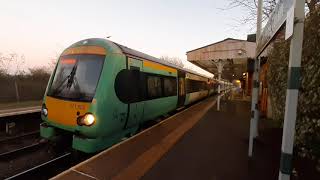 Southern Class 171 Departing Edenbridge Town