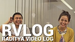 RVLOG - NGAKAK BERSAMA ACHA SEPTRIASA