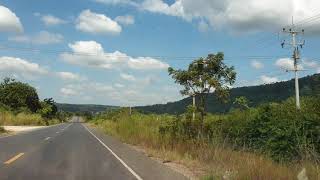 Road to Osmach border, Cambodia-Thai border. ផ្លូវទៅកាន់ច្រកព្រំដែនកម្ពុជា-ថៃ អូស្មាច់ ។