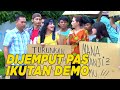 Pas lagi demo, cewek ini langsung dijemput keluarganya | SKETSA