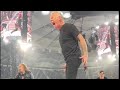 Metallica leaves the stage and thanks the fans after the show Night 2 in Hamburg -Plus another vids