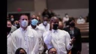 Jamie Foxx and Channing Tatum attend George Floyd's funeral. Ne-Yo performs