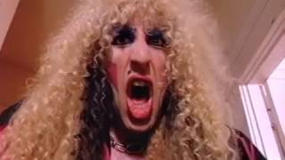 Twisted Sister - We're Not Gonna Take it (Extended Version) ( Music )