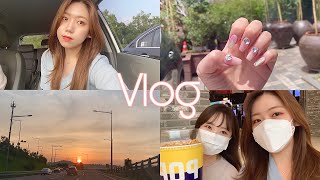 [vlog] 하루 종일 먹기만 하는 토요일 일상(🍔🍜🍨🍿🥤🍖)