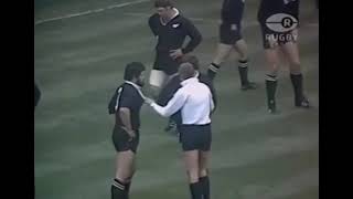 JPR WILLIAMS THE PEACEMAKER AS NEW ZEALAND + WALES TAKE LUMPS OUT OF EACH OTHER 1978 RUGBY MATCH