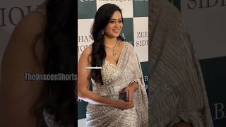 Another Silver Saree🔥Look of Shweta Tiwari on Baba Siddique Iftar Party| She nailing it as always!🔥