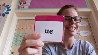 Phonics- Phase 5- 'ue' sound as in glue
