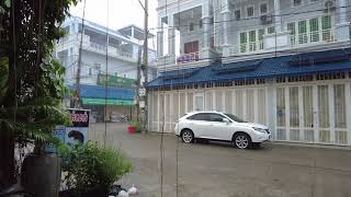 CRAZY MONSOON RAIN / PHNOM PENH, CAMBODIA