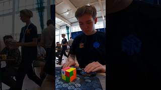 How I solved a 2x2 cube in 0.6s #rubikscube #cubing