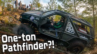 Nissan Pathfinder Full Throttle Rock Crawling - S11E26