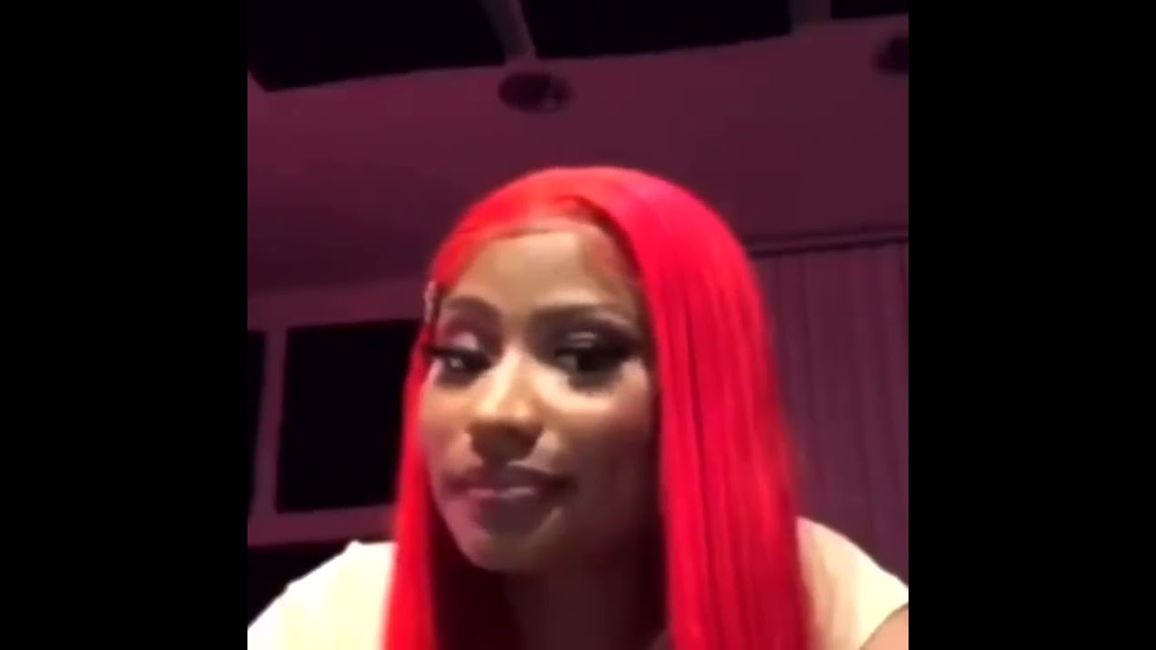 Nicki Minaj Laugh Stan Twitter Youtube