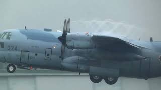 久々の螺旋　雨のC-130　離陸