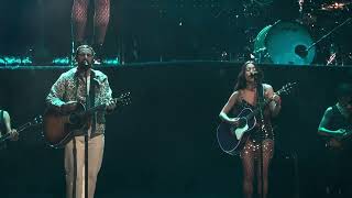 Olivia Rodrigo & Noah Kahan Stick Season live Madison Square Garden NYC4/5/24 Full Song