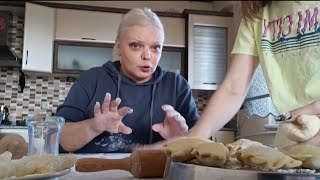 Вареничный день,мак и 🥔 А,поговорить,мое знакомство с сыном мужа,роспись наша.Купила бокалы.Турция