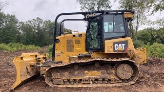 Cat Dozer walk around