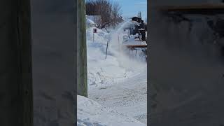 February 21, 2025 #snow #winter #machine #snowfall #snowremoval #limen