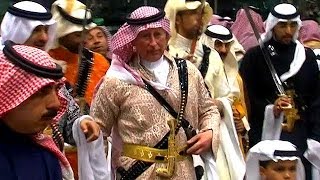 الأمير تشارلز يرقص "العرضة" السعودية