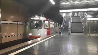 Düsseldorf u-bahn/subway alten zug/old train