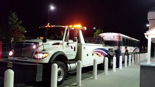 NJ TRANSIT HEAVY TOW TRUCK CHANGING BUS TIRE 9-5-16