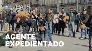 La Policía abre expediente al agente que pateó a un mendigo en la Puerta del Sol
