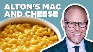 Alton Brown Makes Stove Top Mac-n-Cheese | Good Eats | Food Network