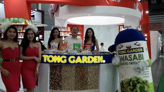 The Travelling Gourmet TM Tong Garden fruits and nuts!